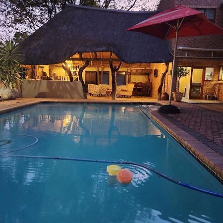 Orange Gecko Cottage Phalaborwa Exterior foto